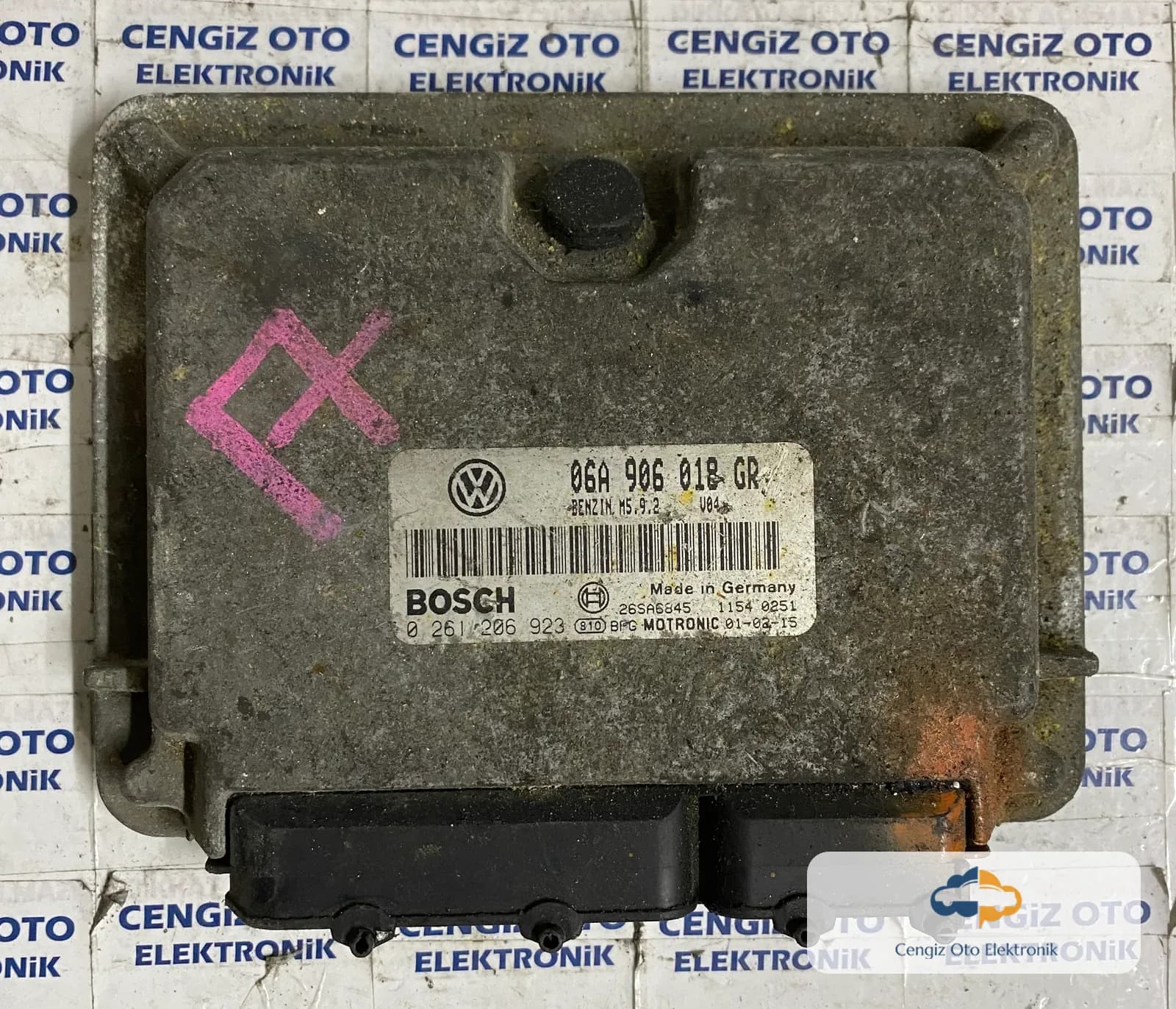 Volkswagen Motor Beyini - 0261206923 - 06A906018GR