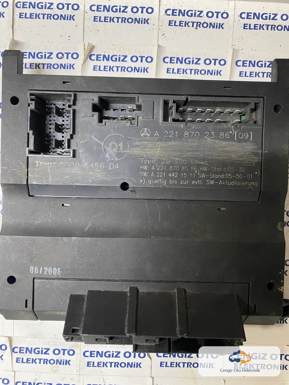 Mercedes Benz Koltuk Beyini - A2218702386 - A 221 870 23 86
