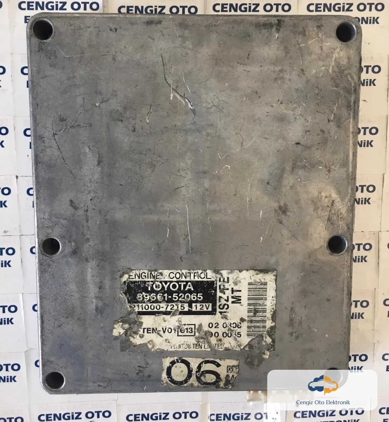 Toyota Yaris Motor Beyini - 8966152065 - 89661-52065 - 2110007215 - 211000-7215 - 1SZ-FE MT