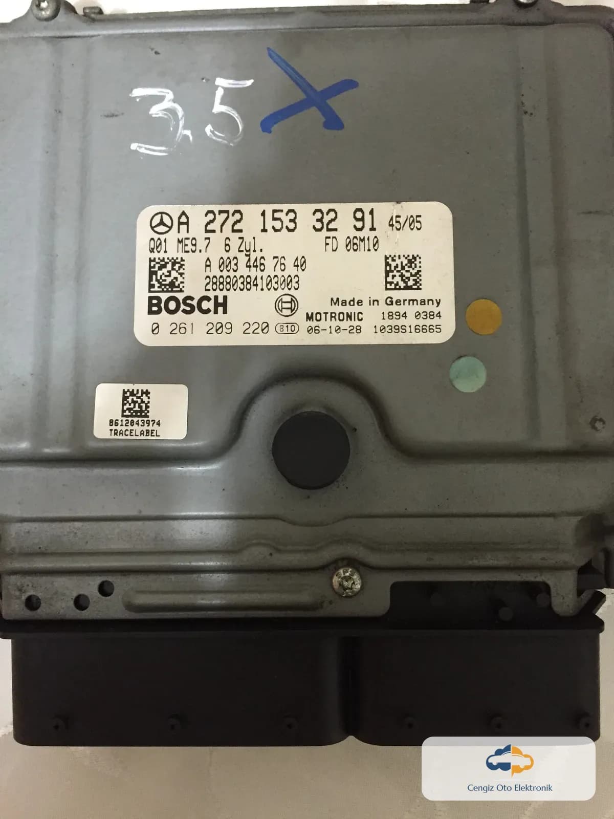 Mercedes-Benz Mercedes-Benz Motor Beyini (ECU / ECM / Engine Control Unit - Bosch ME9.7) - 0261209220 - A2721533291