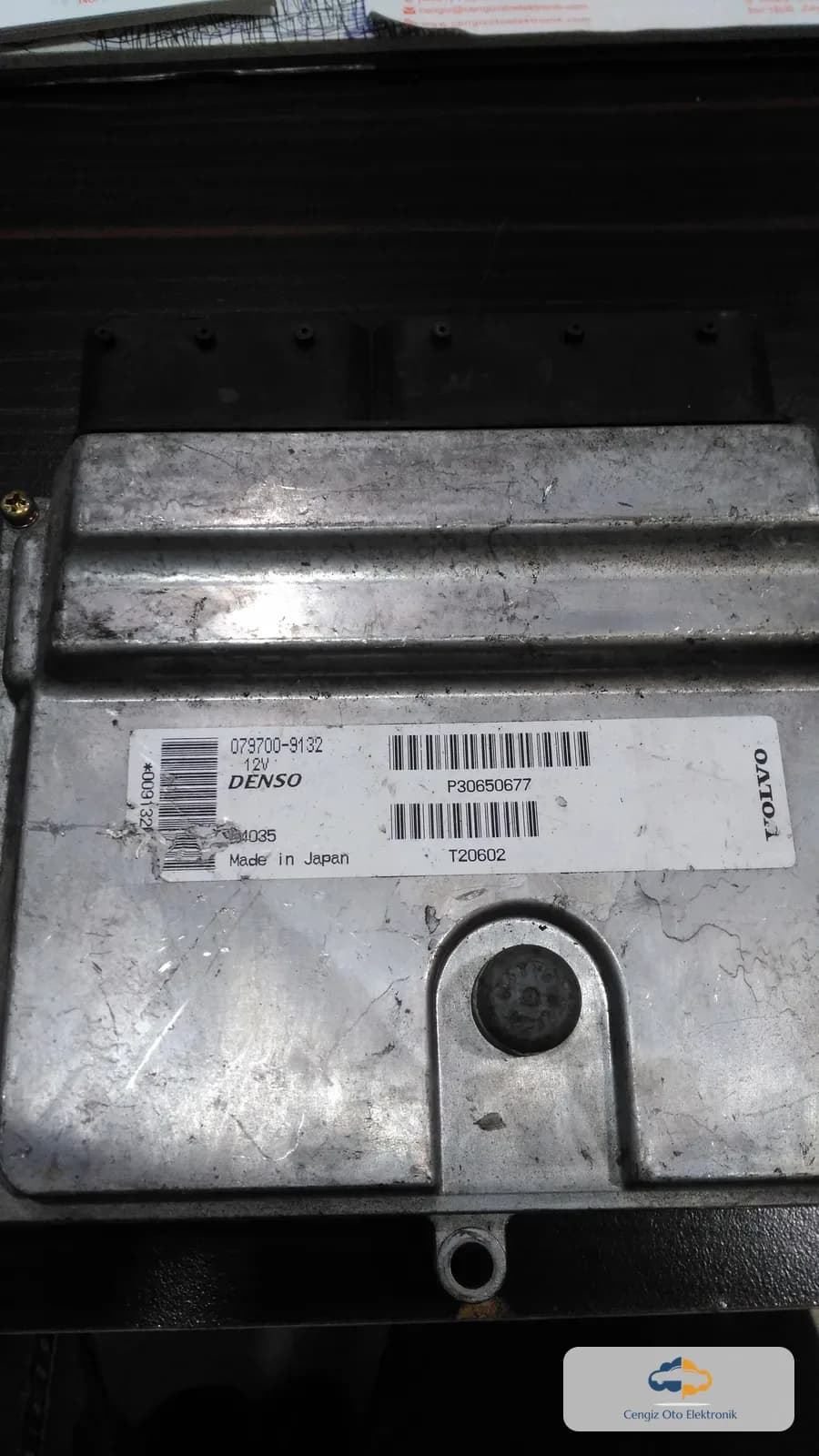 Volvo Volvo P1 Platformu (S40 II: 544 / MS, V50: 545 / MW, C30: 533 / MK, C70 II: 542 / MC) Motor Beyini / Motor Kontrol Ünitesi (ECU / ECM)