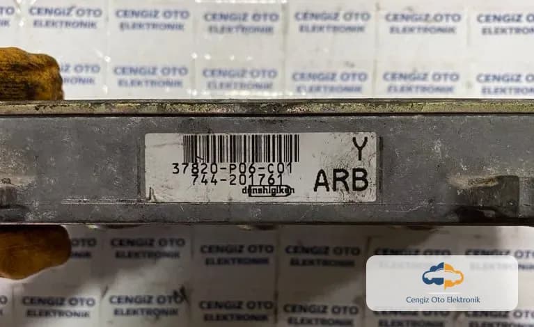 Honda Motor Beyini - 37820-P06-C01 - 37820P06C01 - 744-201761 - 744201761