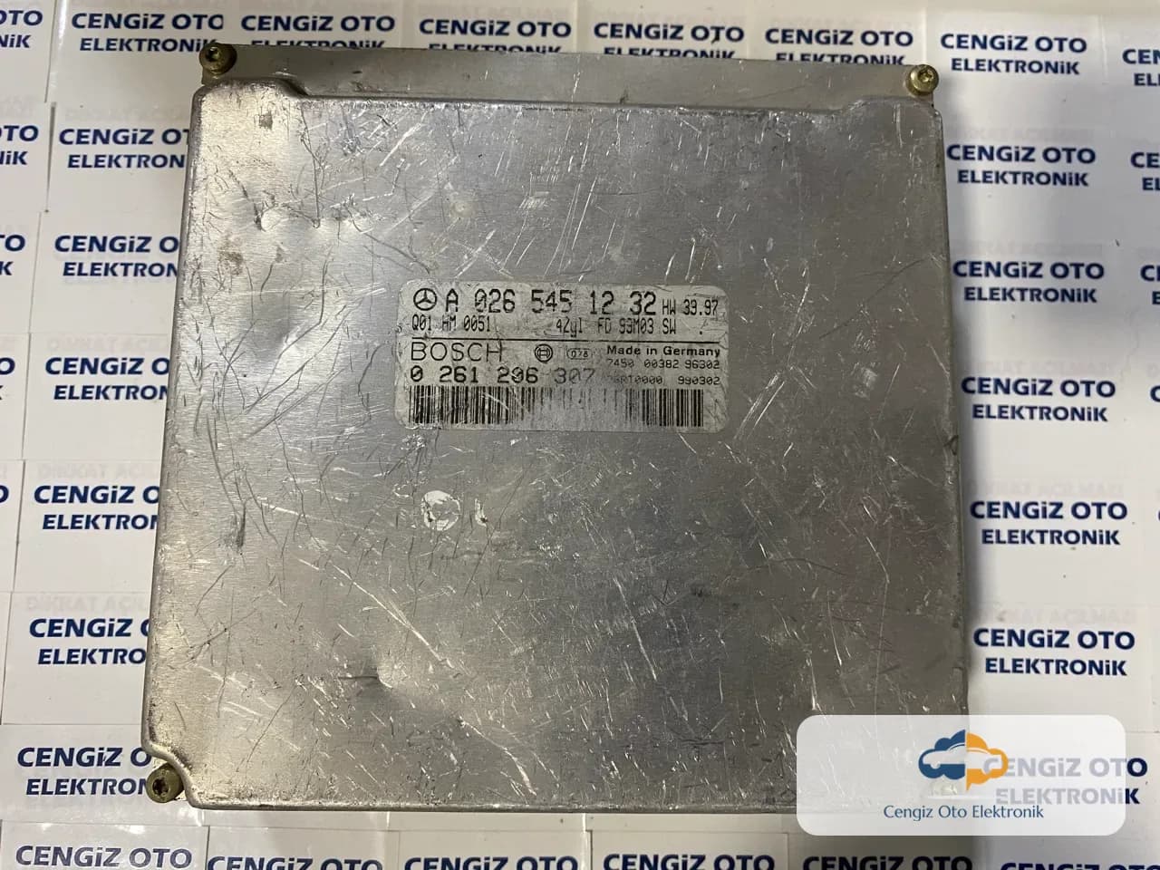 Mercedes W202 W208 230 Motor Beyini - A0265451232 - 0261206307