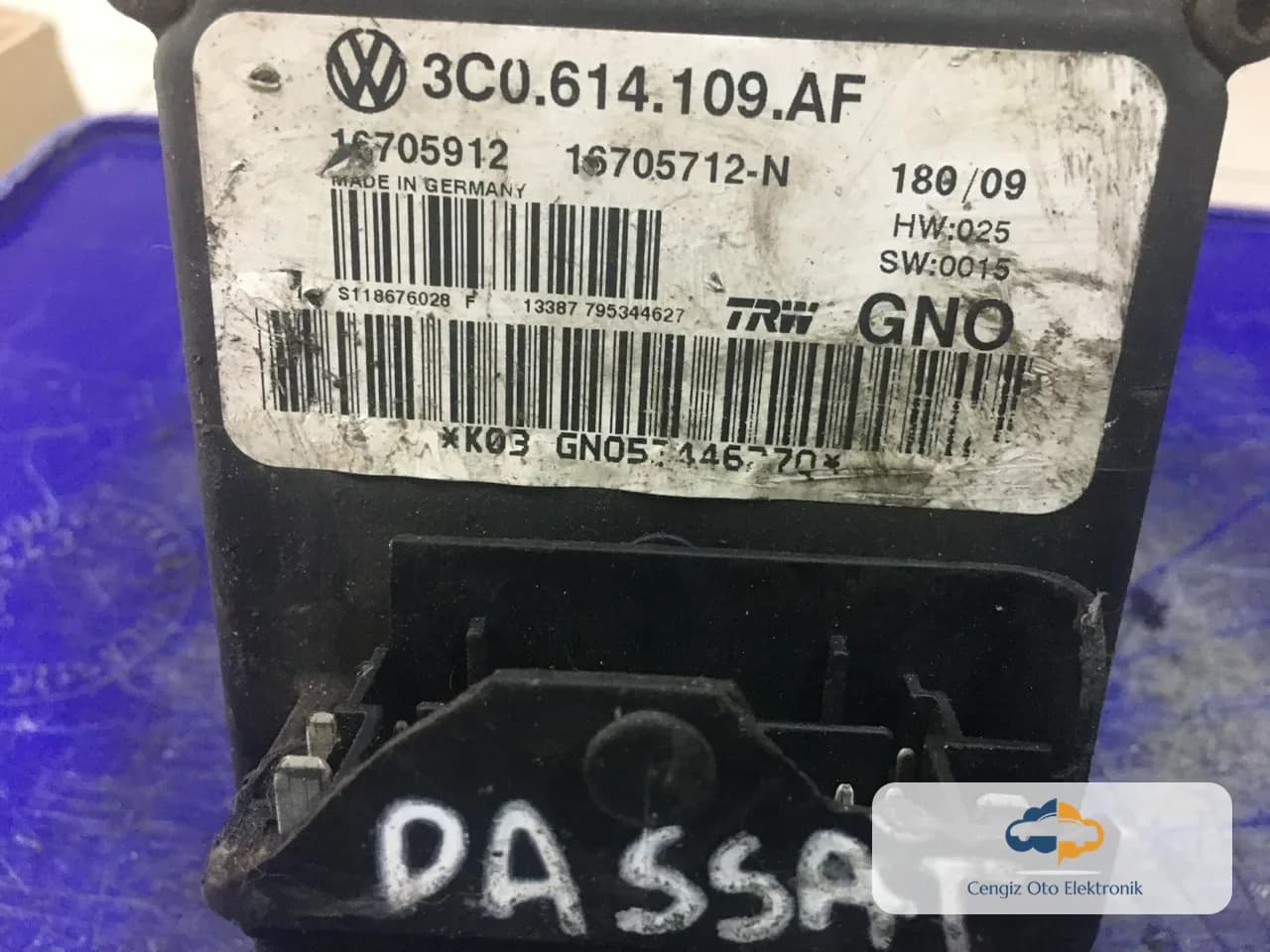 Volkswagen Passat Abs Beyini - 3C0.614.109.AF - 3C0614109AF - 16705912