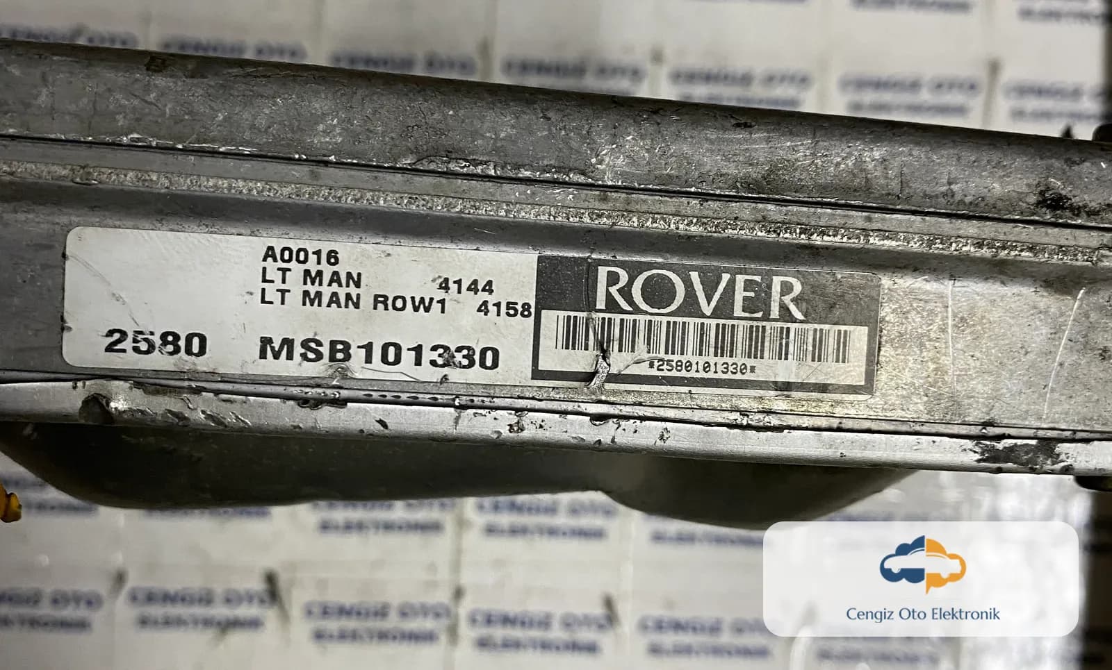 Land Rover Motor Beyini - MSB101330