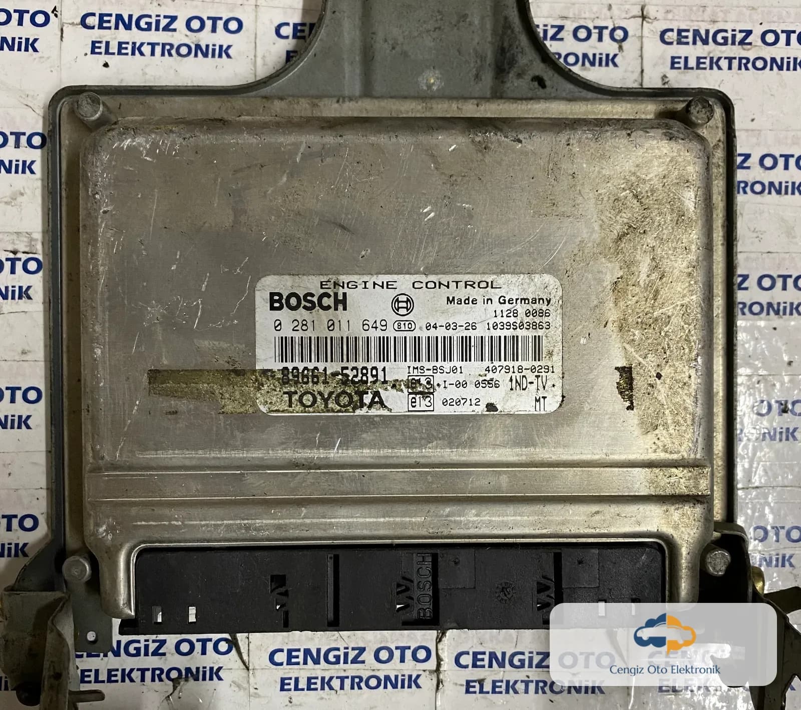 Toyota Yaris 1.4 Motor Beyini - 0281011649 - 89661-52891