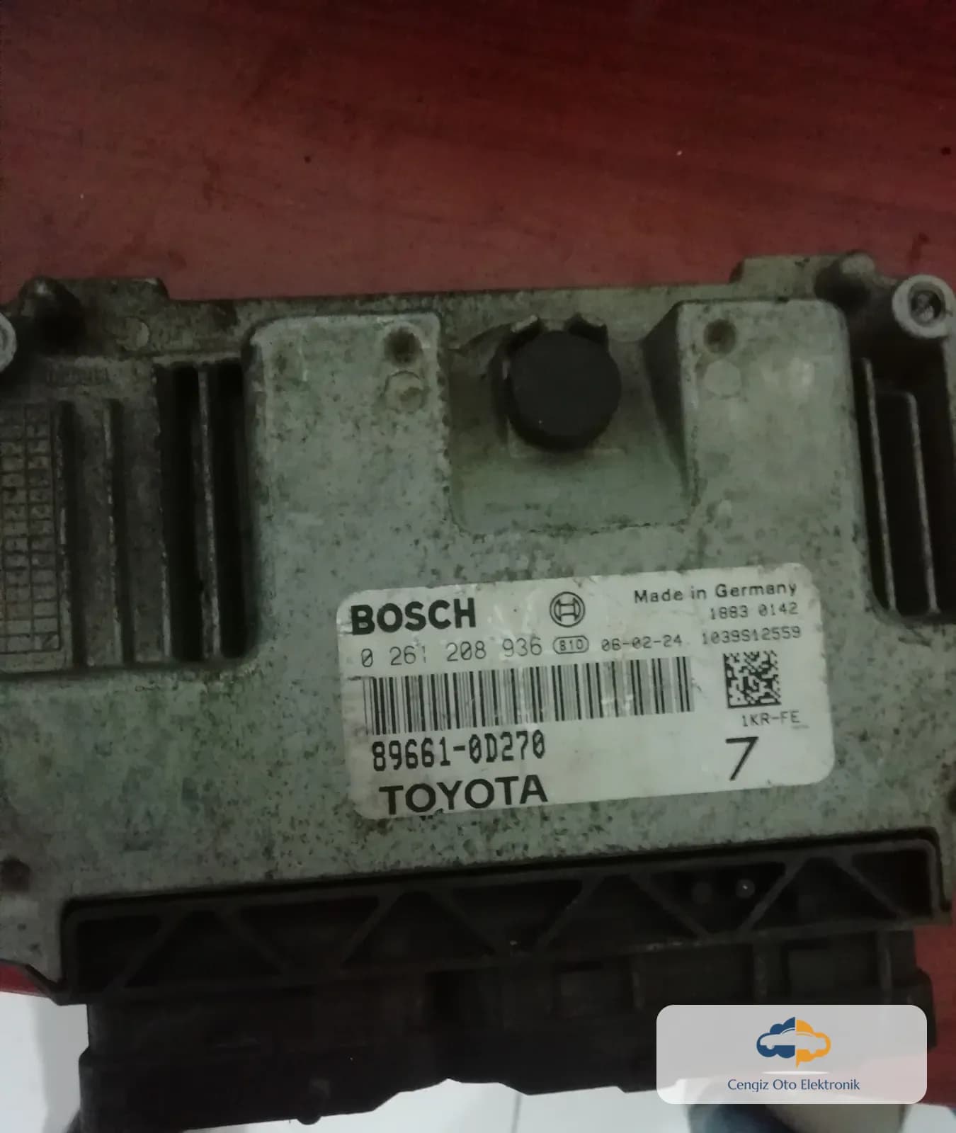Toyota Yaris Motor Beyini - 0261208936 - 89661-0D270