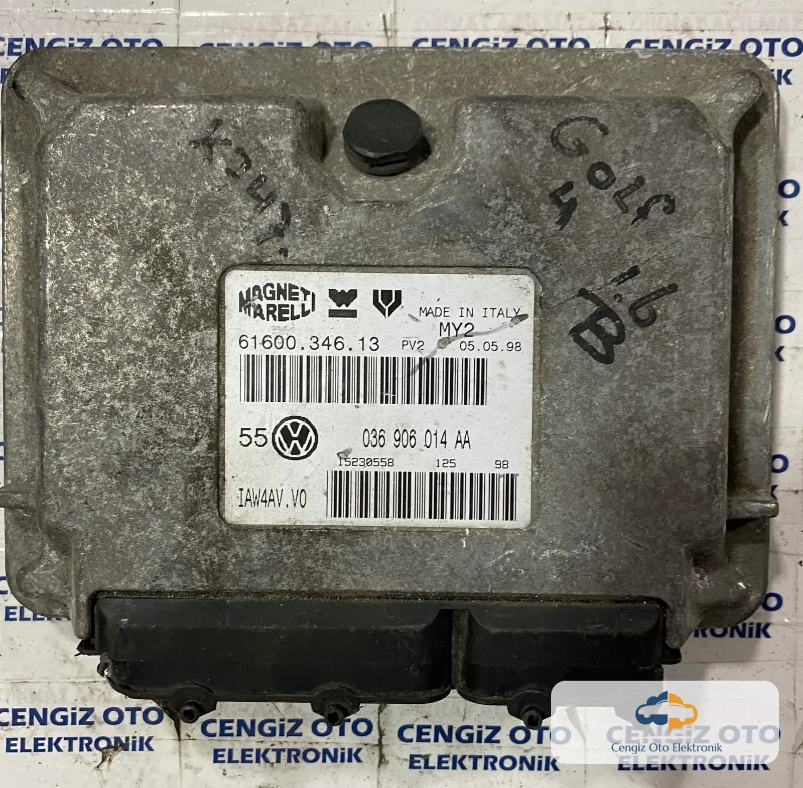 Volkswagen Golf 1.4 Motor Beyini - 036 906 014 AA - 036906014AA