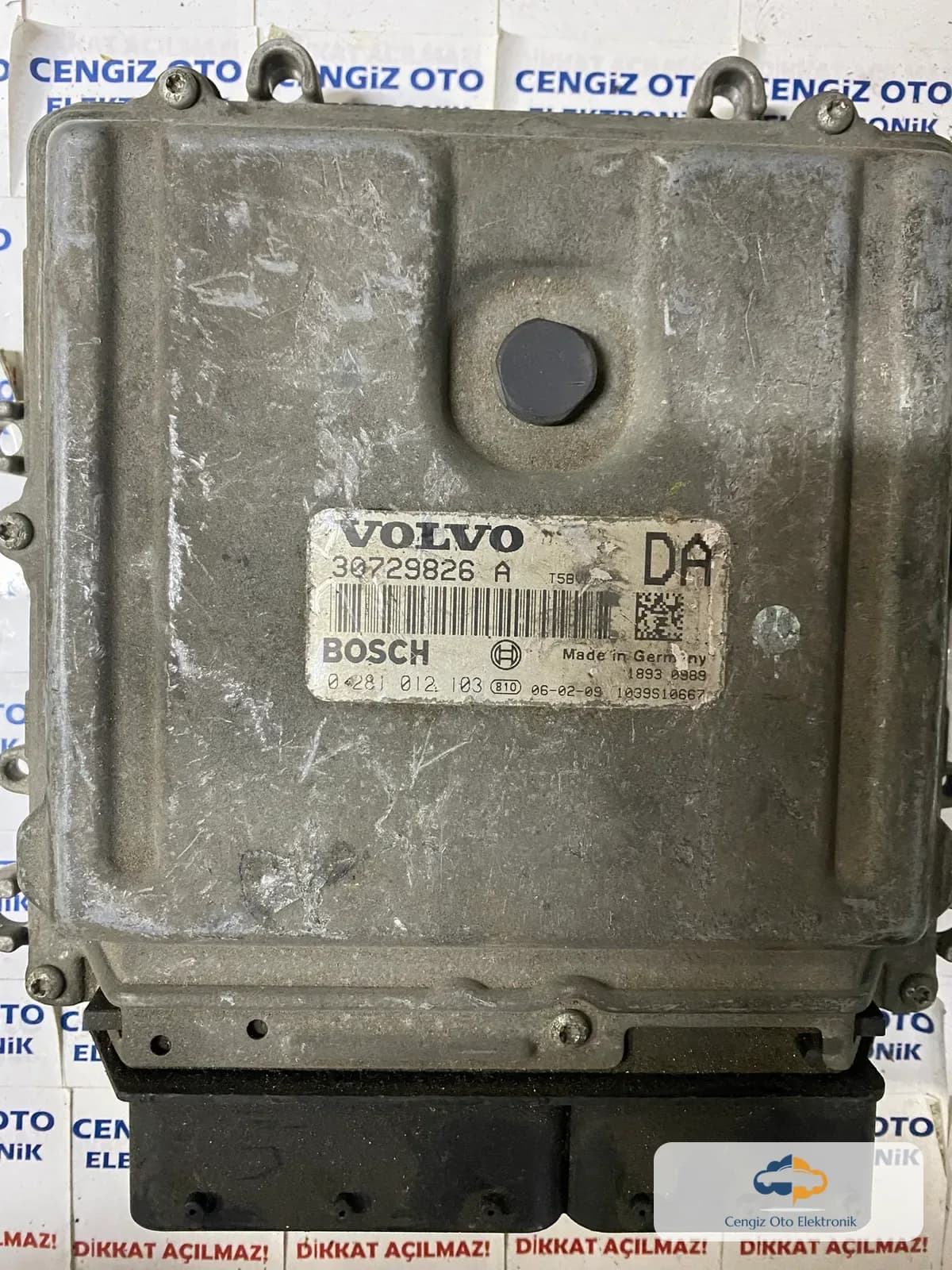 Volvo Motor Beyini - 0281012103 - 0 281 012 103