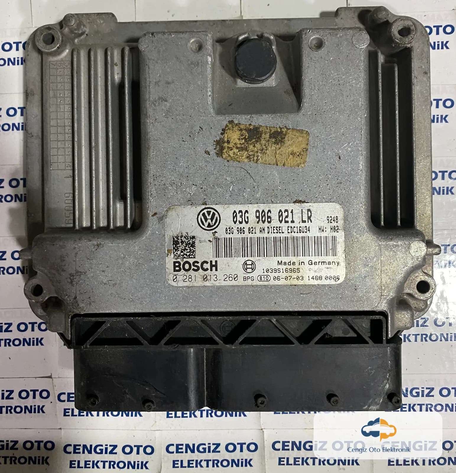 Volkswagen Passat B6 Motor Beyini - 0 281 013 260 - 0281013260 - 03G 906 021 LR - 03G906021LR