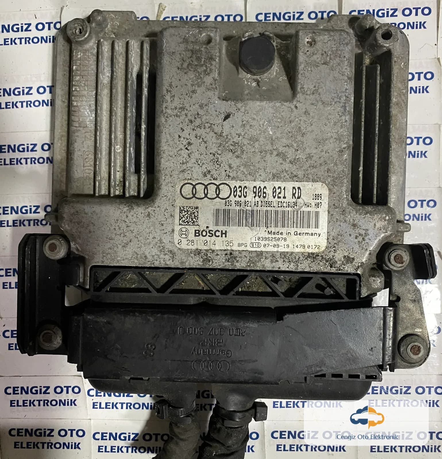 Audi A3 Motor Beyini - 0281014135 - 0 281 014 135 - 03G 906 021 RD - 03G906021RD