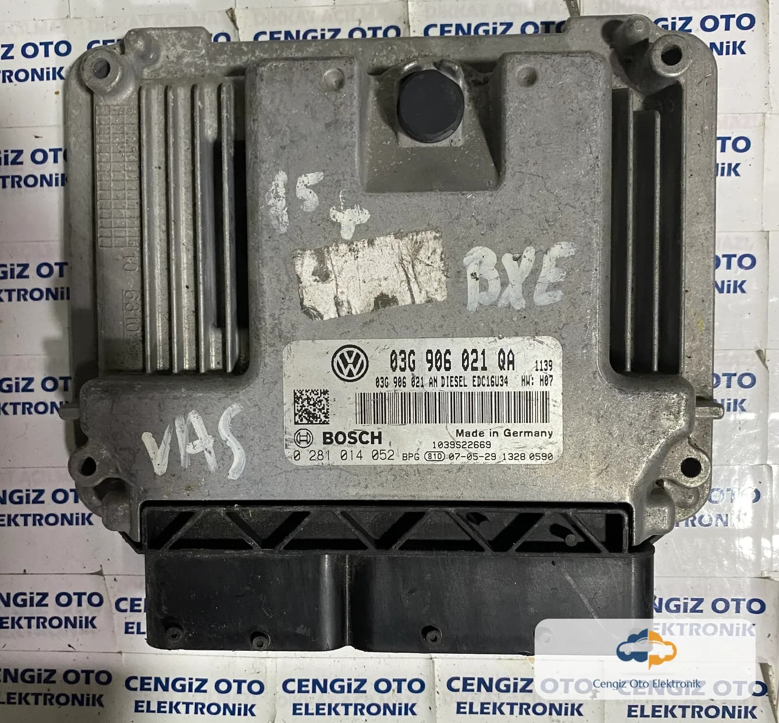 Volkswagen Golf Motor Beyini - 0 281 014 052 - 0281014052 - 03G906021QA - 03G 906 021 QA