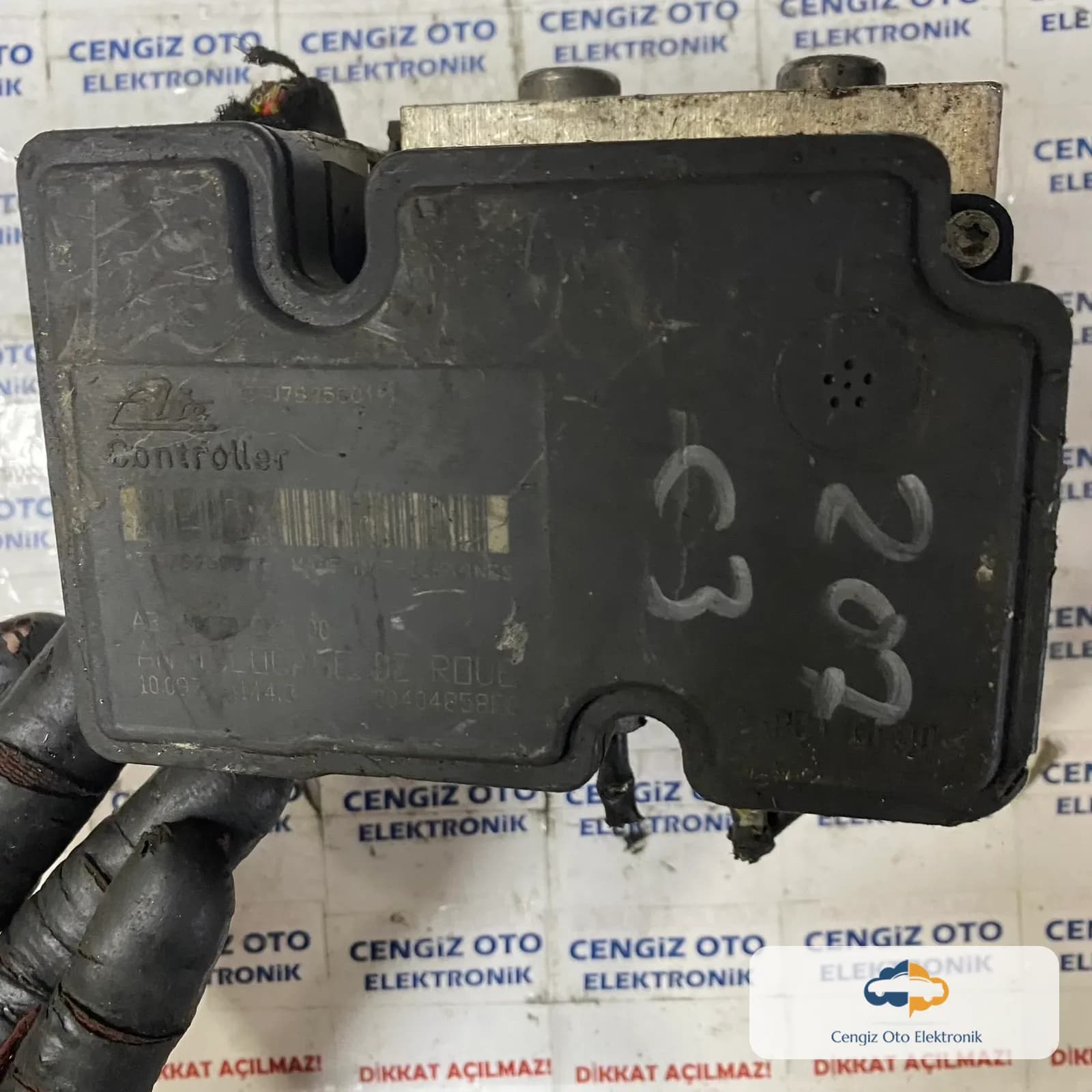 Renault Twingo ABS Beyini - 1009701443 - 10 .0970-144.3