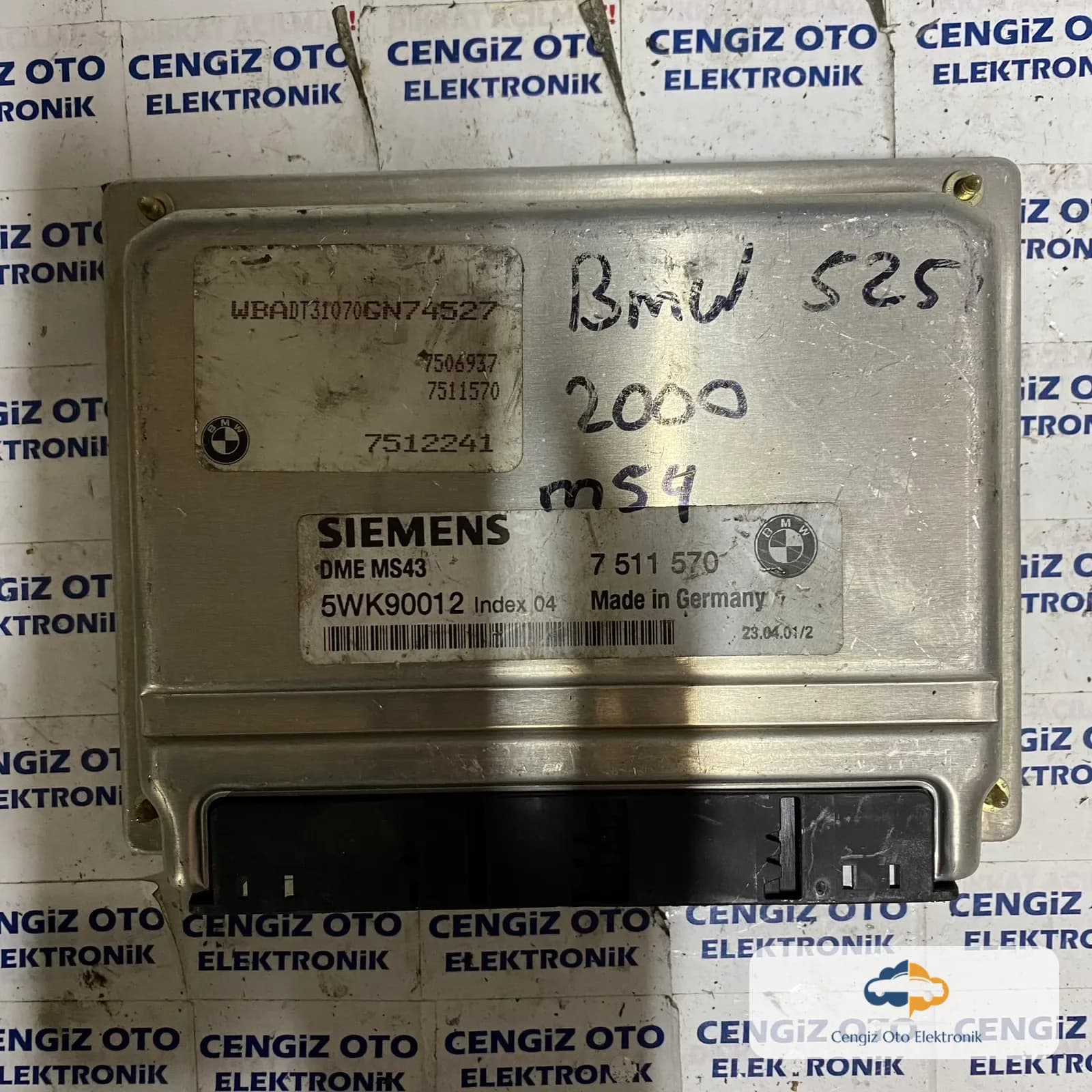 BMW E46 Motor Beyini - 5WK90012 - 7511570