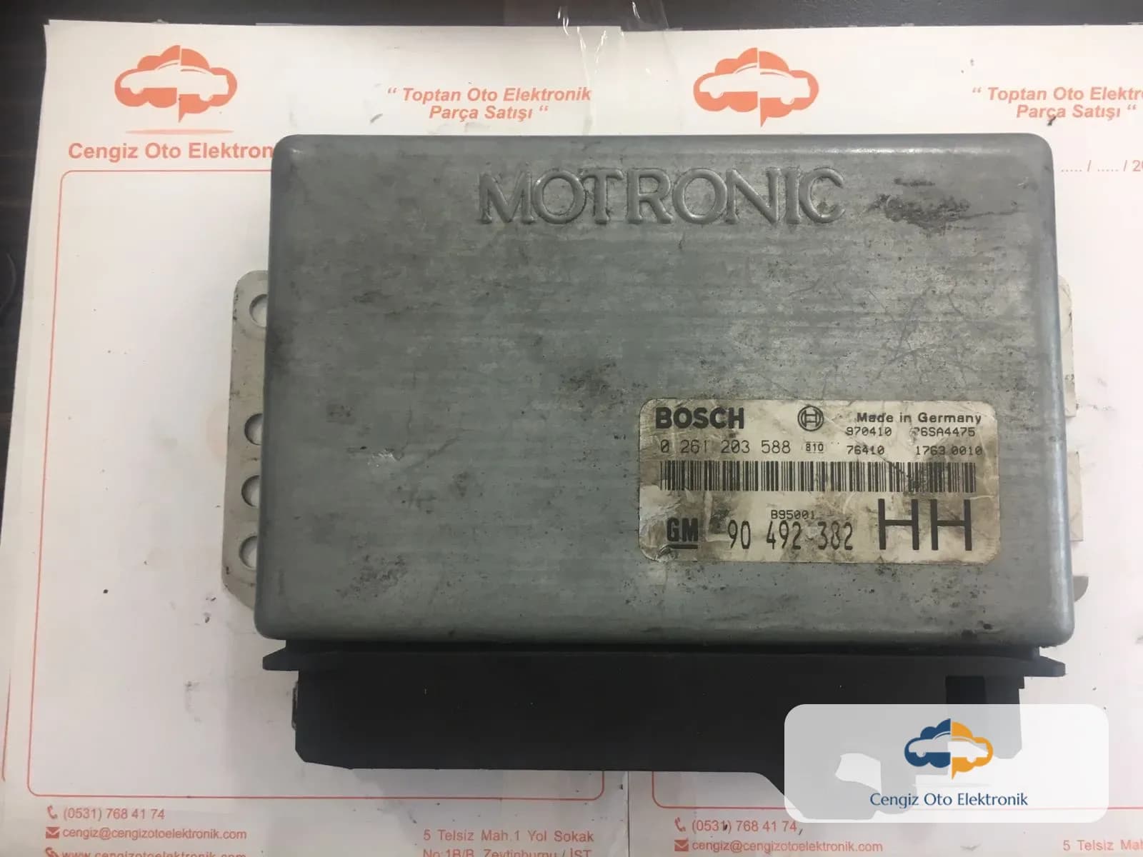 Opel Omega 2.5 Motor Beyini - 0261 203 588 - 90492382