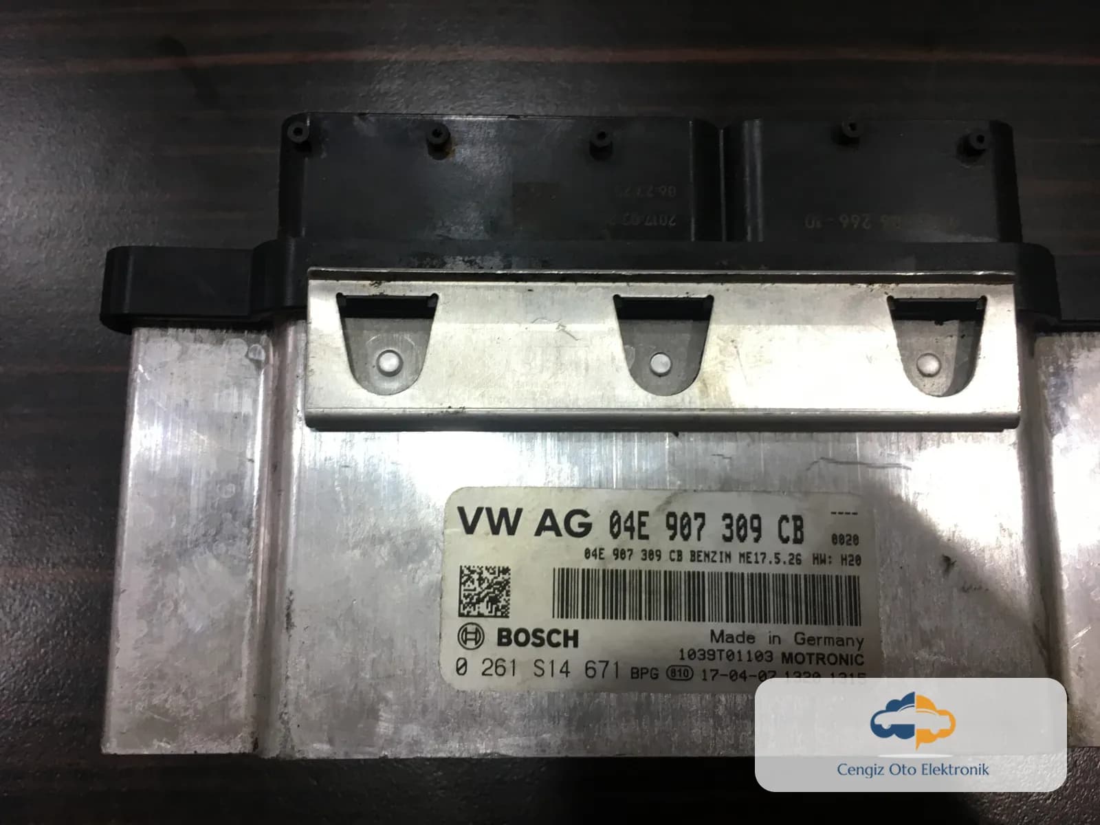 Volkswagen Polo Motor Beyini - 0261S14671 - 04E907309CB
