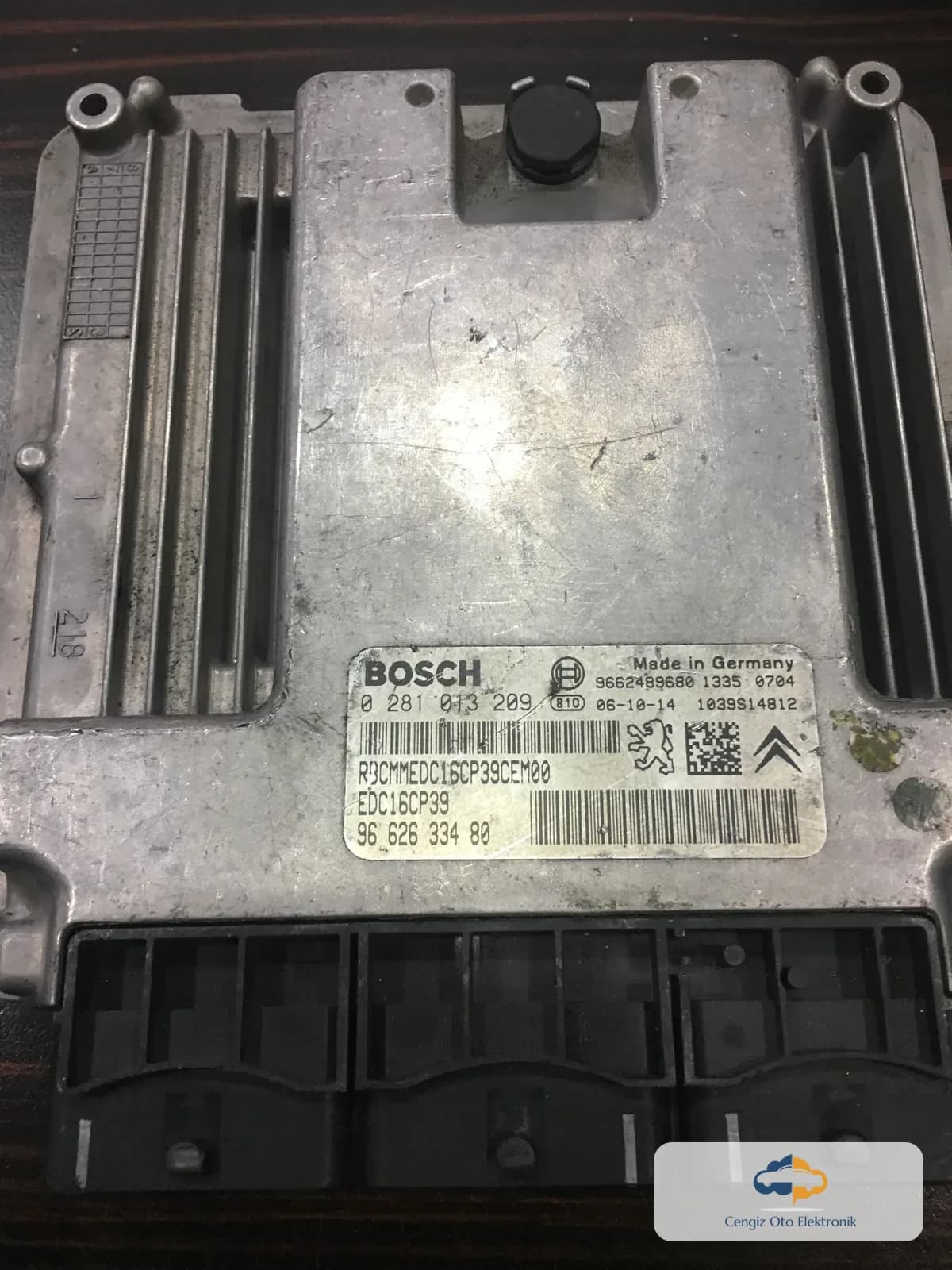 Citroen C5 Motor Beyini - 0281013209 - 9662633480 - EDC16CP39
