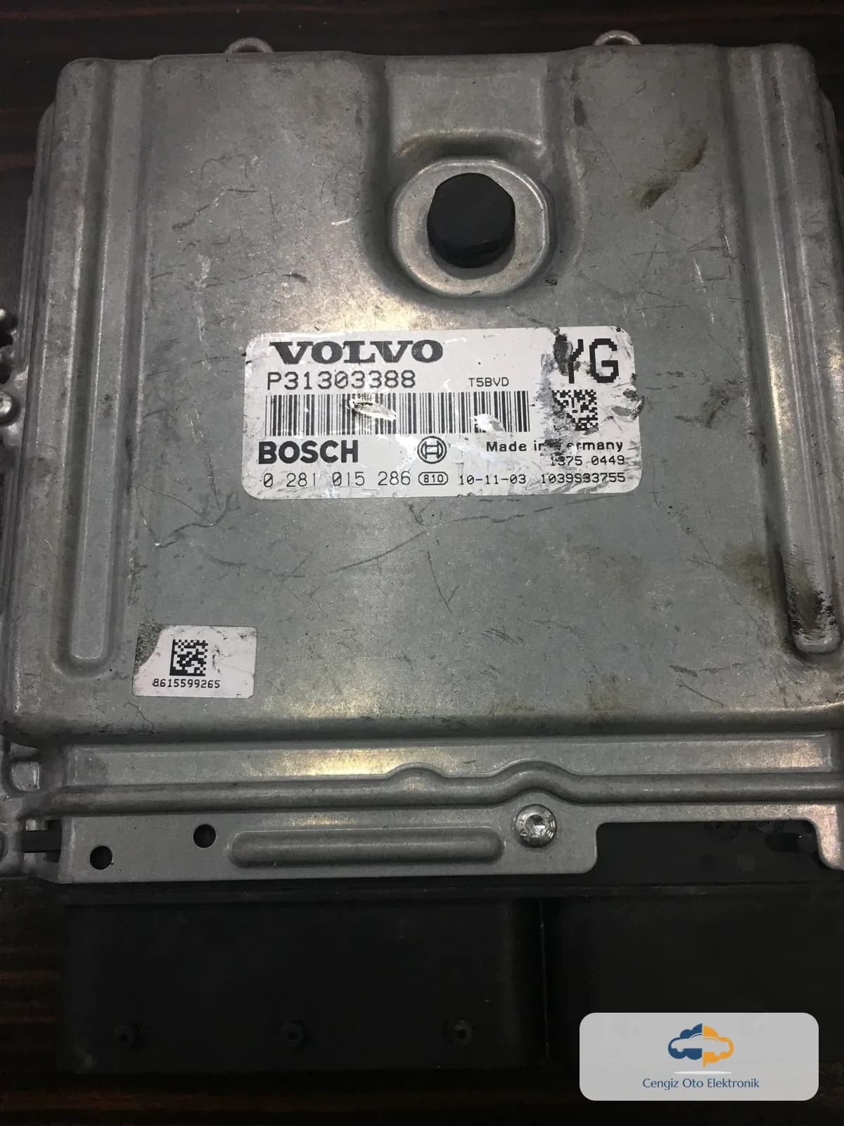 Volvo Motor Beyini - 0281015286 - P31303388