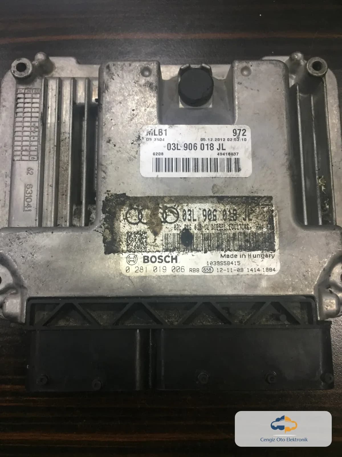 Audi Motor Beyini - 0281019006 - 03L906018JL