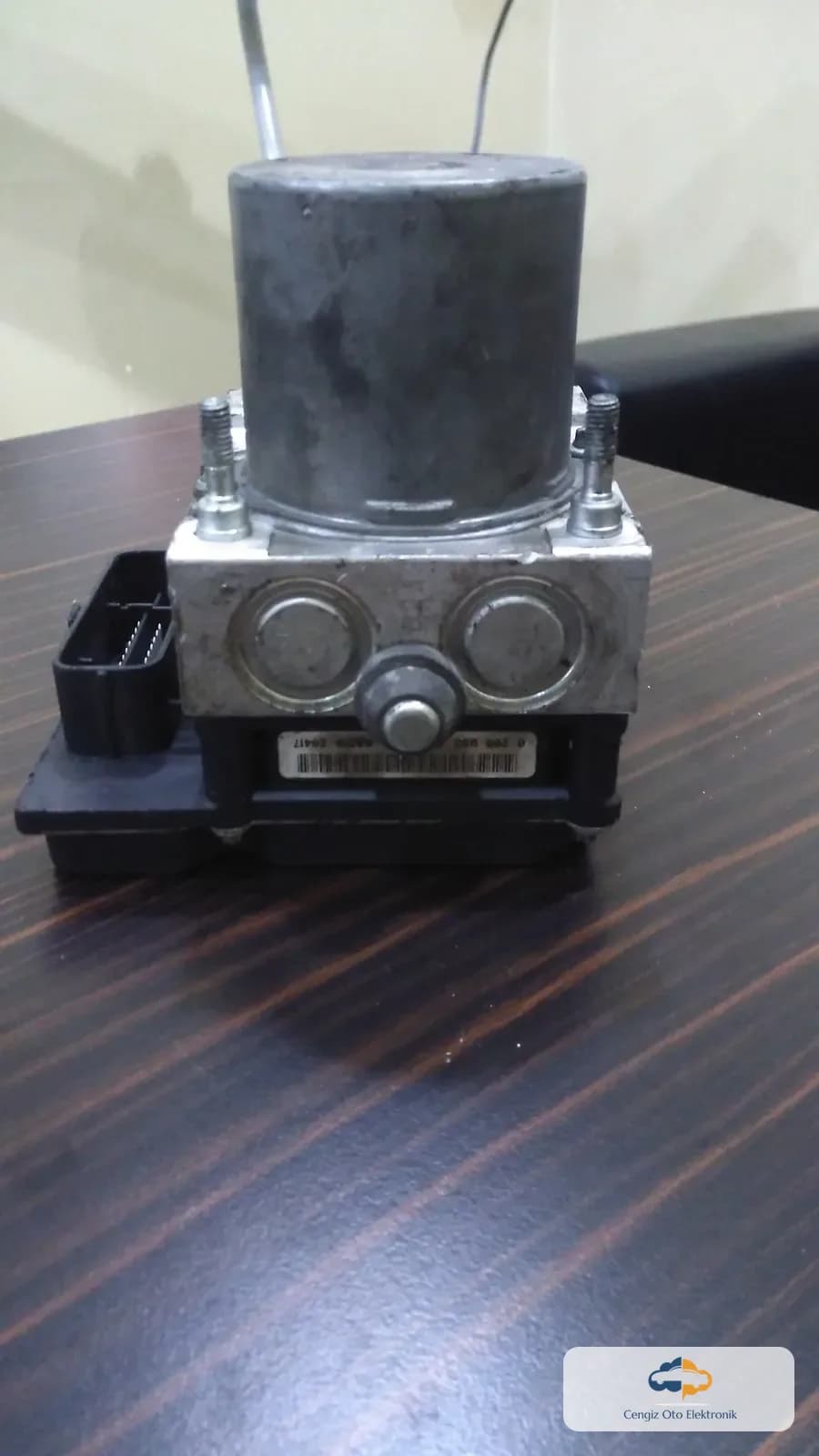 Audi / Seat Audi A4 (B7) / Seat Exeo ABS / ESP Beyini ve Hidrolik Pompa Ünitesi - 0265234336 - 8E0 614 517 BF