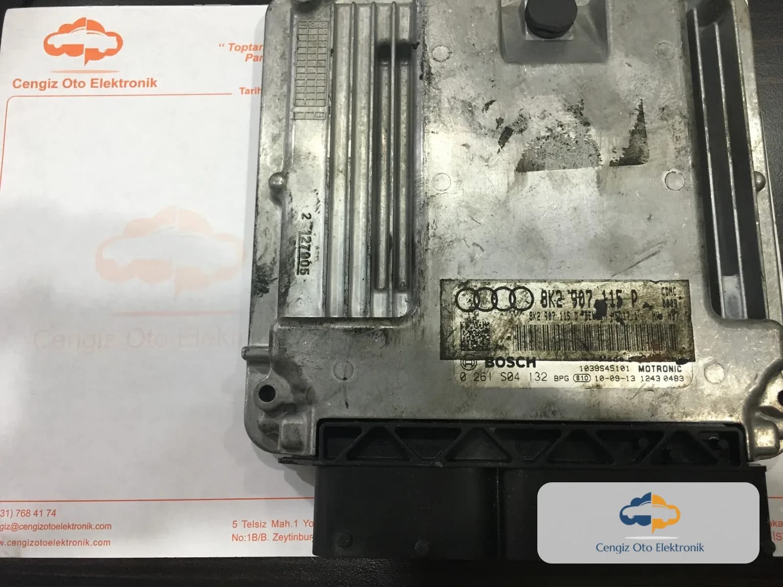 AUDI A4 A5 2.0 ECU - 0261S04132 - 8K2907115P