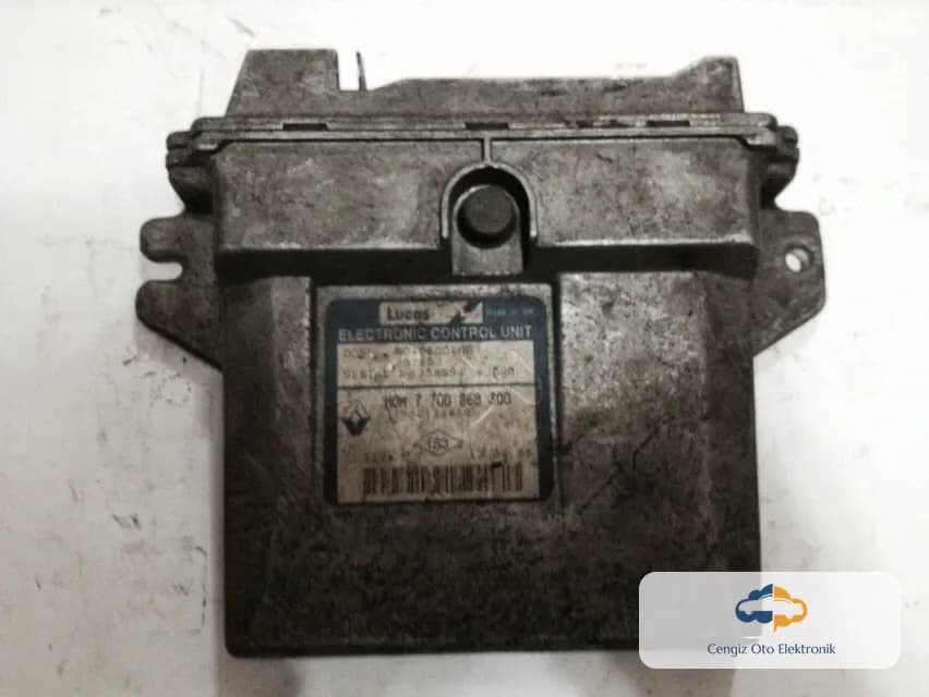 Renault Renault Kangoo I / Clio II Motor Beyini (ECU / Engine Control Unit) - 7700868300 - HOM 7700868300 - 7700114868