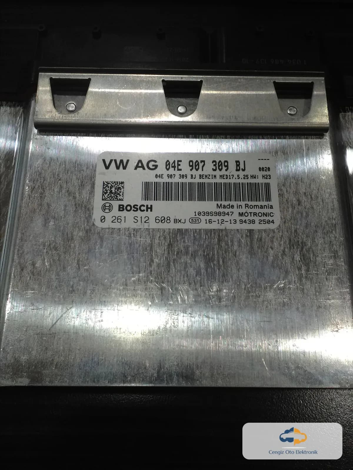0261S12608 - 04E907309BJ - MED17.5.25