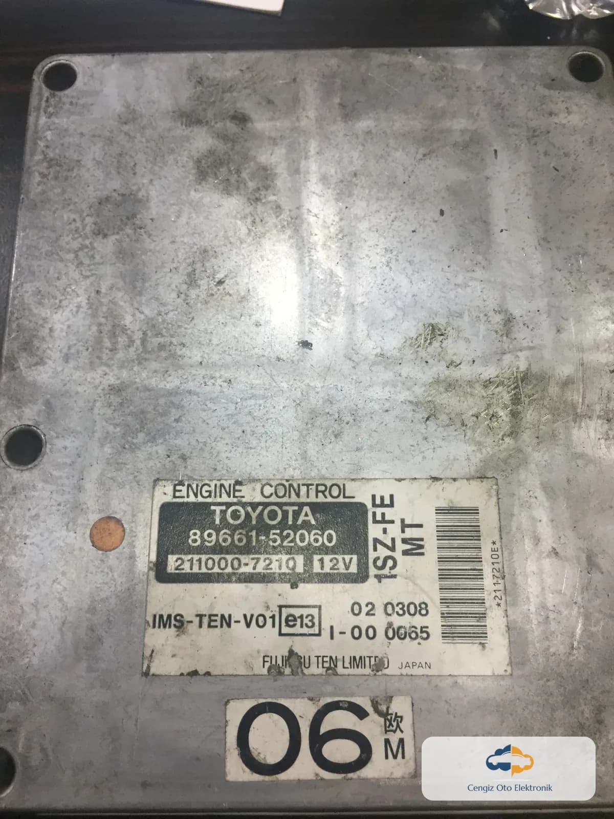 Toyota Yaris Motor Beyini - 89661 - 52060 - 211000 - 7210