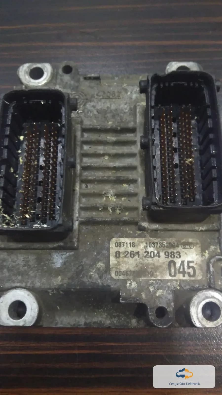 Fiat Fiat Punto II Motor Beyni (ECU / Motor Kontrol Ünitesi) - 0261204983 - ME7.3H4 - 46782631