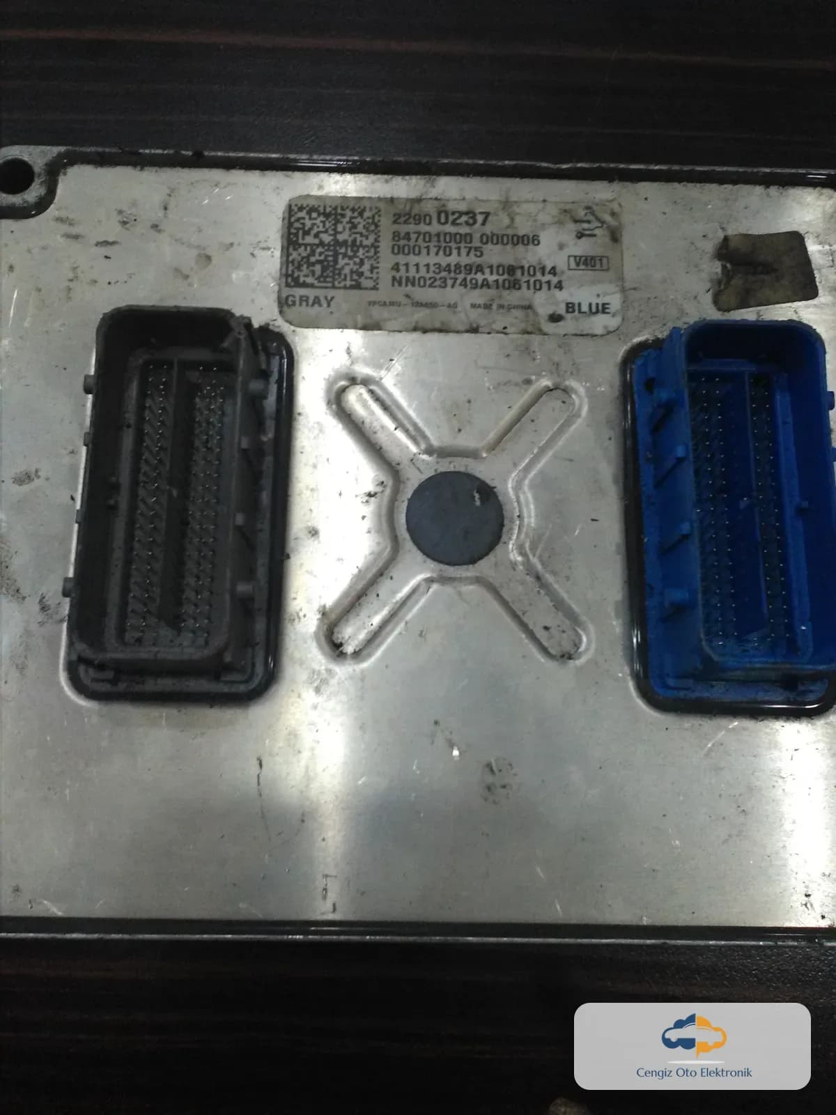 Chevrolet / Opel / Vauxhall Chevrolet Volt, Opel Ampera, Vauxhall Ampera Hibrit Güç Aktarma Kontrol Modülü (HPCM 2 - Hybrid Powertrain Control Module 2)