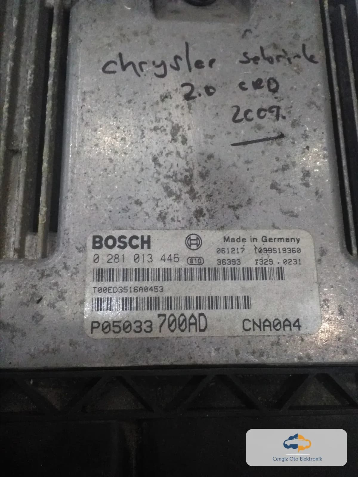 Chrysler / Dodge Chrysler Sebring (JS), Dodge Avenger (JS) Motor Beyini (ECU / Motor Kontrol Ünitesi) - P05033700AD